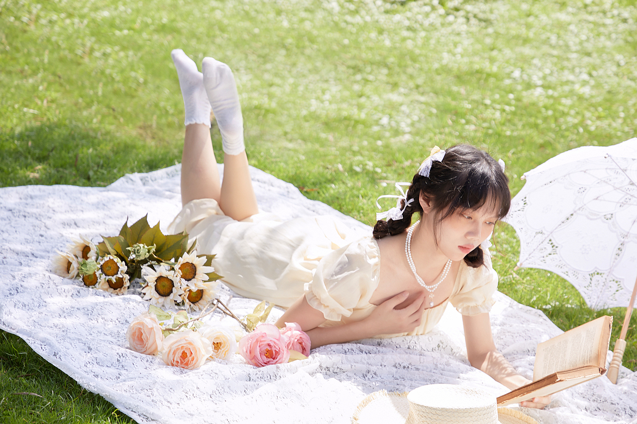 法式（图ZMzQwNDU2MTg0） - 人像摄影 - 站酷设计师困困大头鱼原创素材 - 站酷ZCOOL