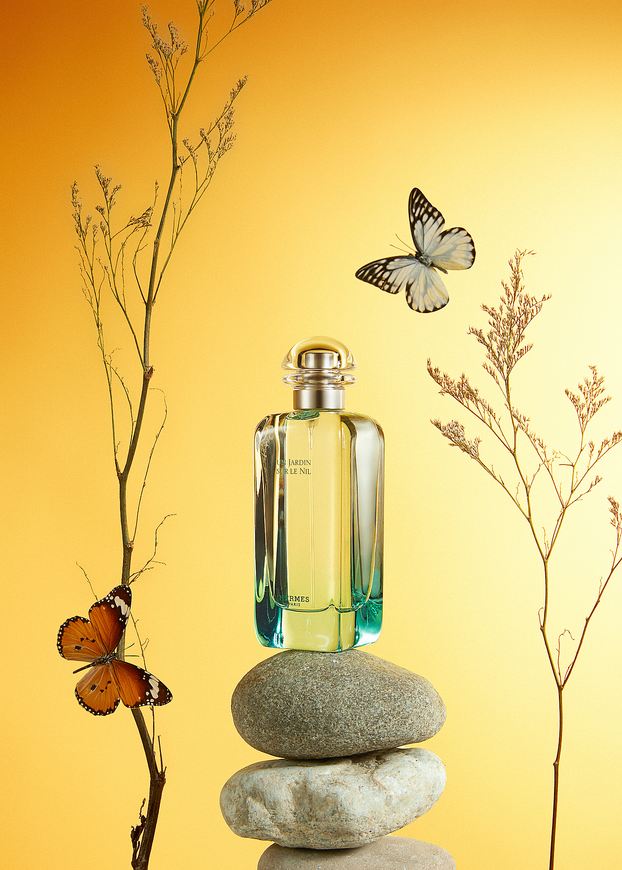 香水拍摄 玻璃产品拍摄 香水静物摄影（图ZMzU0NDExNzcy） - 产品摄影 - 站酷设计师UDSTUDIO摄影公司原创素材 - 站酷ZCOOL