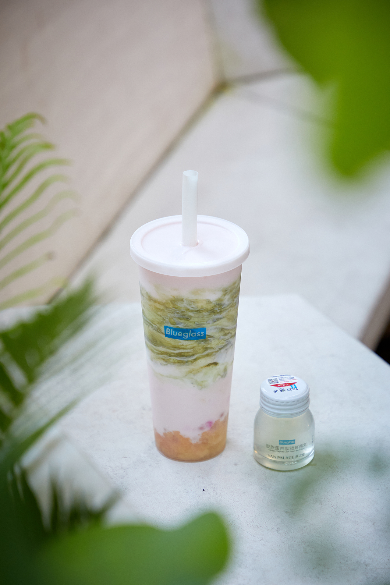 饮品|燕之屋&Blueglass联名饮品、燕窝和酸奶