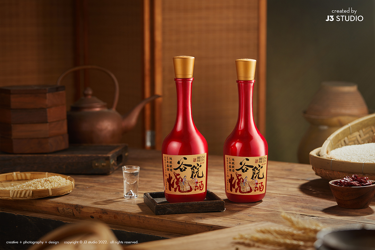 一杯农家谷酿 I 谷院烧酒白酒拍摄