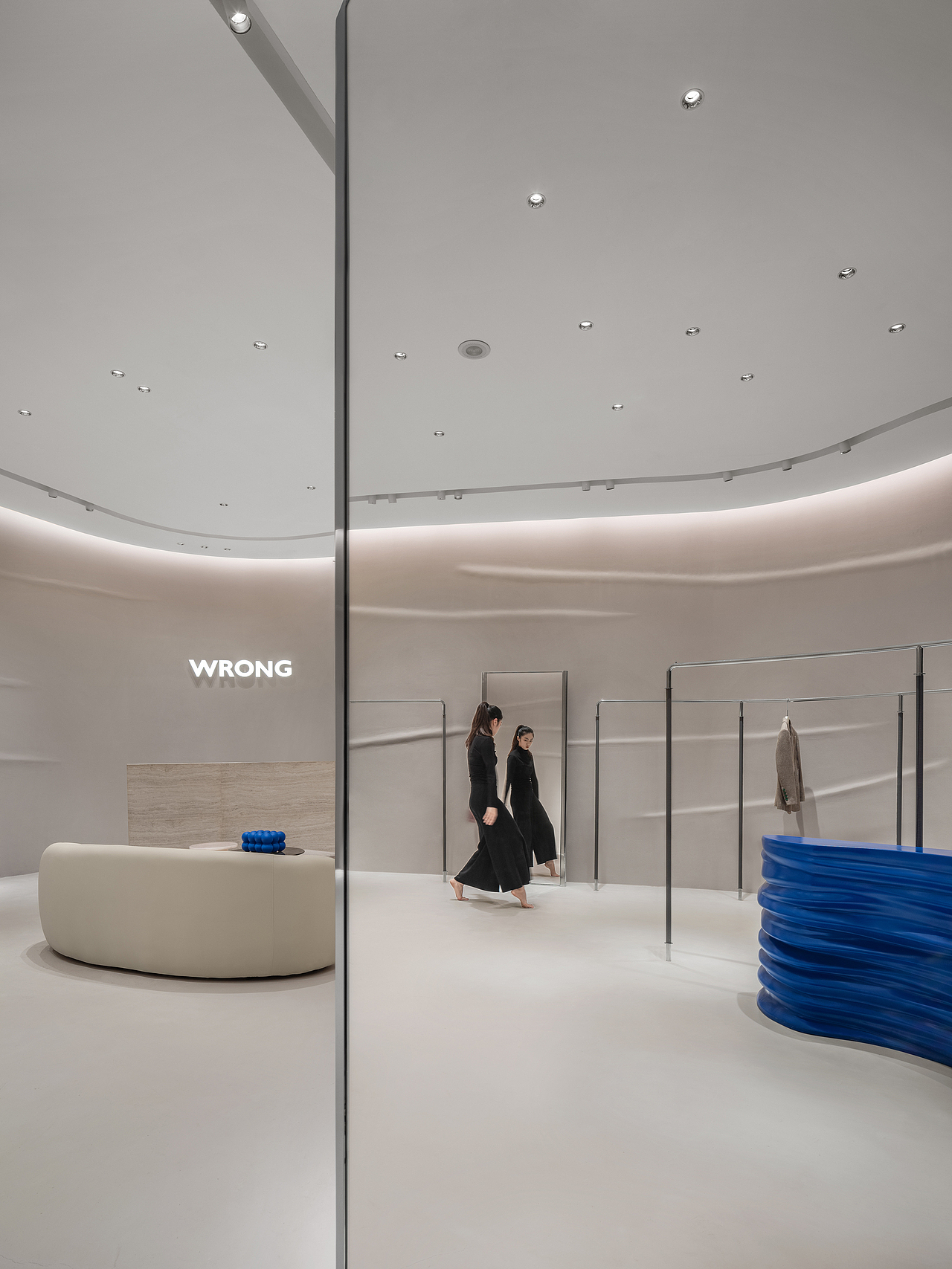 WED中熙设计｜WRONG荣 服装品牌空间（图ZMzY1NjY2Mjgw） - 商业空间设计 - 站酷设计师WED中熙设计原创素材 - 站酷ZCOOL