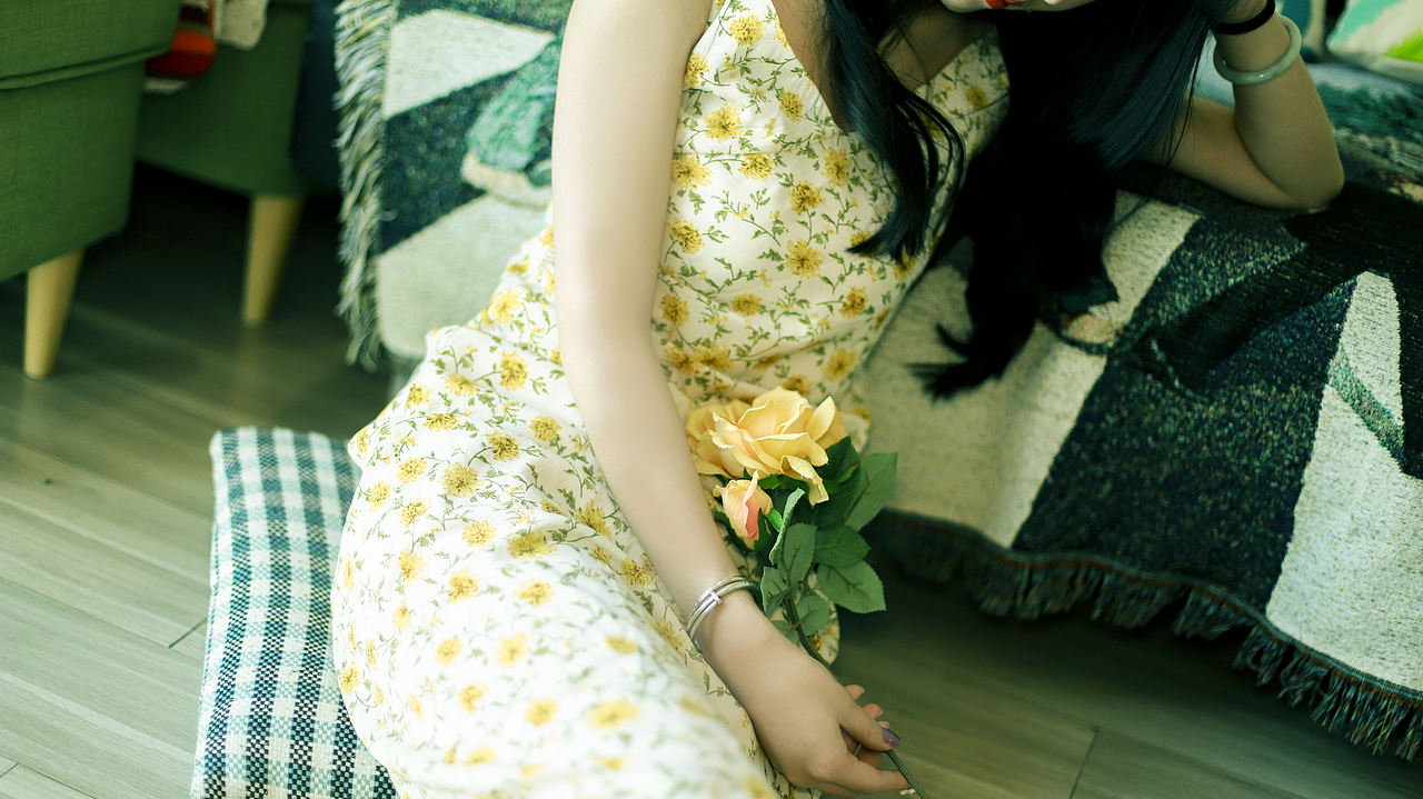 那个穿着碎花裙的女人（图ZMzE1MjMyODAw） - 人像摄影 - 站酷设计师心魔月儿原创素材 - 站酷ZCOOL