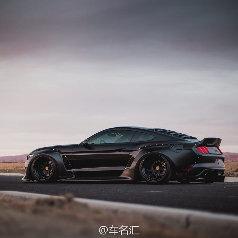 福特野马改装CD宽体轮眉（图ZMzM5NjY1NTE2） - 产品摄影 - 站酷设计师拉瑞达斯原创素材 - 站酷ZCOOL