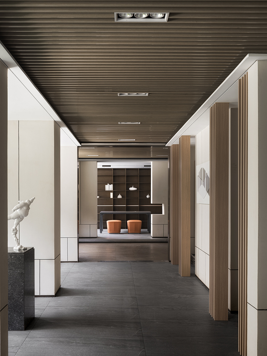 浙江台州中天望江府架空层