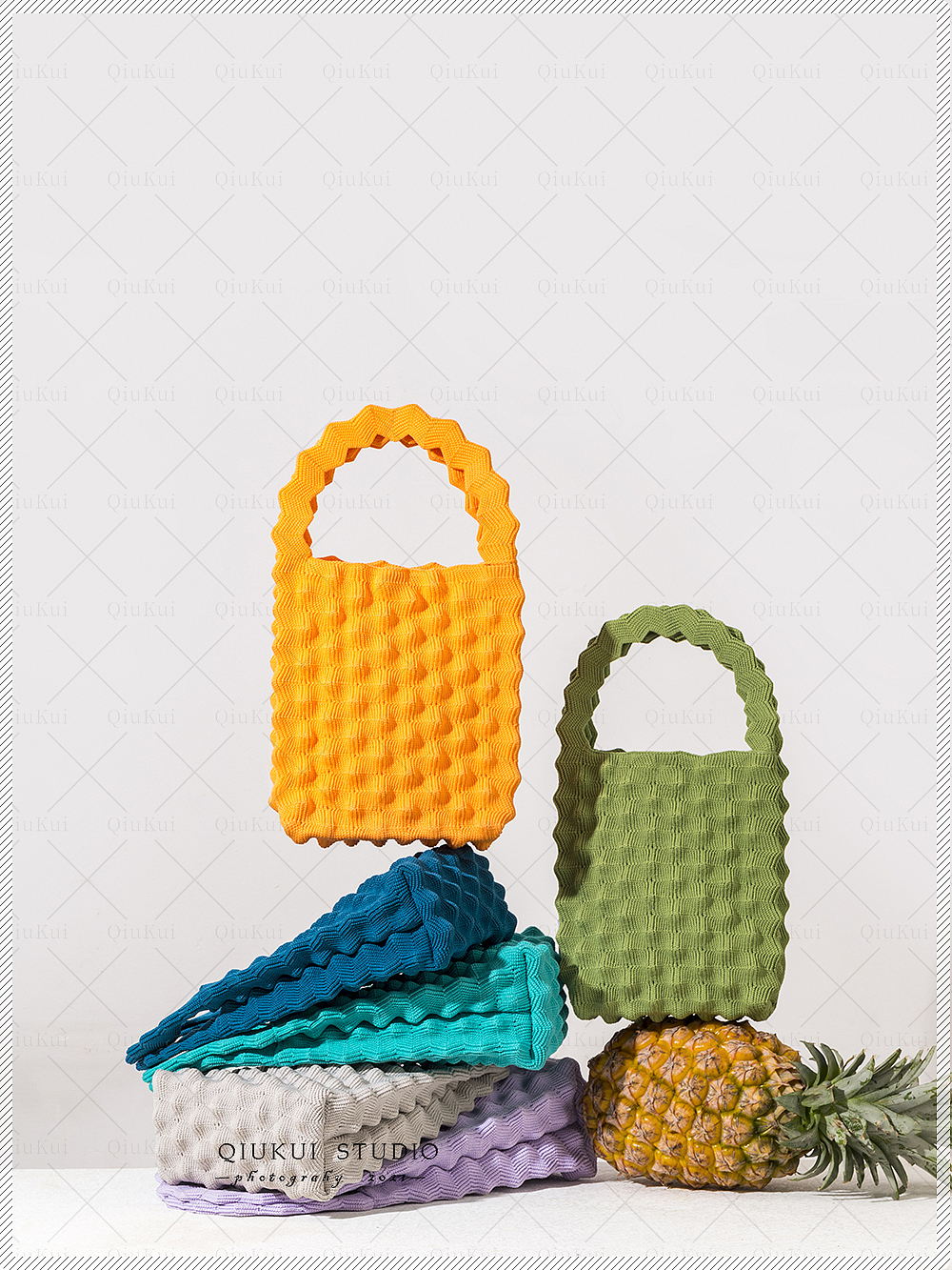 皆穿 菠萝包 | 西安商业摄影 & 陌上秋葵（图ZMzAzMDAxNjgw） - 产品摄影 - 站酷设计师陌上秋葵原创素材 - 站酷ZCOOL