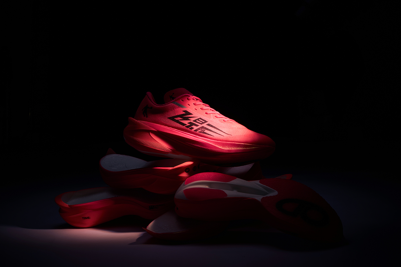 QIAODAN 飞影静物