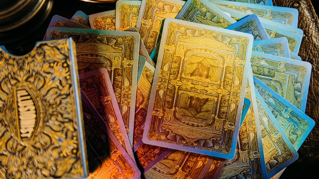 Illusionist 魔术师收藏纸牌扑克套装礼盒设计（图ZMzAxNDA1NzA4） - 包装 - 站酷设计师ARK方舟扑克原创素材 - 站酷ZCOOL