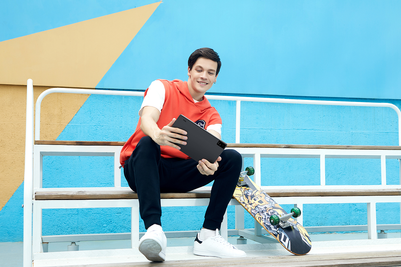 平板电脑图片拍摄（图ZMzcwMjAyNDcy） - 时尚/艺术摄影 - 站酷设计师瑞格Bobby原创素材 - 站酷ZCOOL