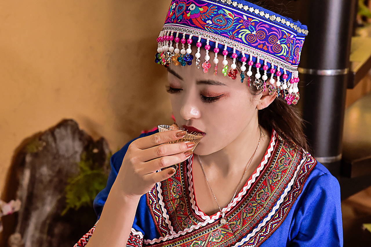 云南烤茶，普洱茶特色（圖ZMjk4NTMxNTY4） - 人文/紀(jì)實(shí)攝影 - 站酷設(shè)計(jì)師阿雪啦原創(chuàng)素材 - 站酷ZCOOL