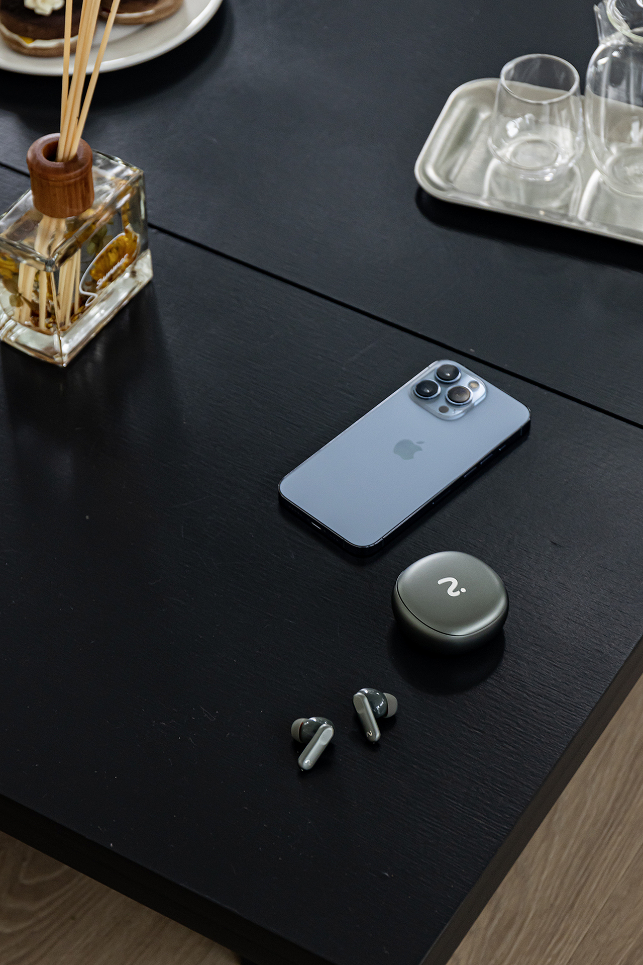 科大讯飞耳机图赏