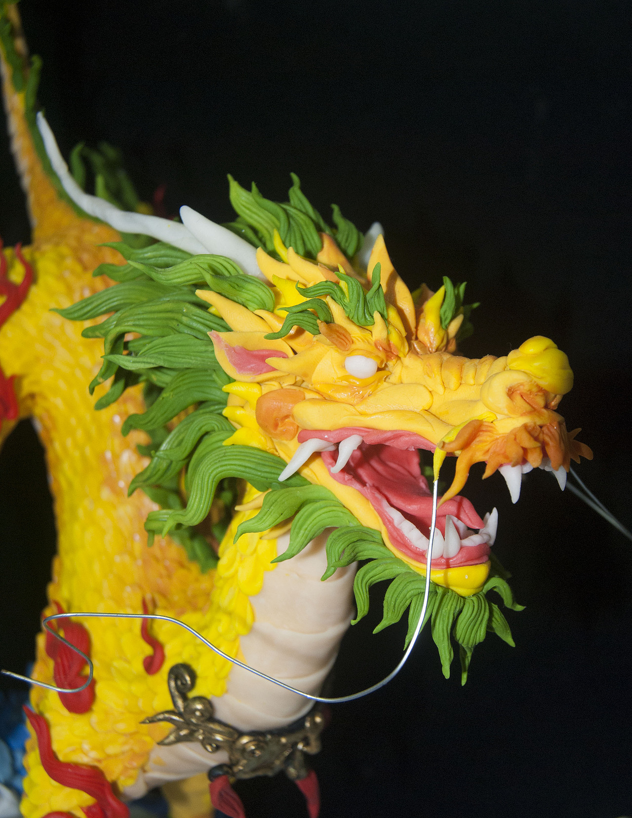 神兽 麒麟 面塑