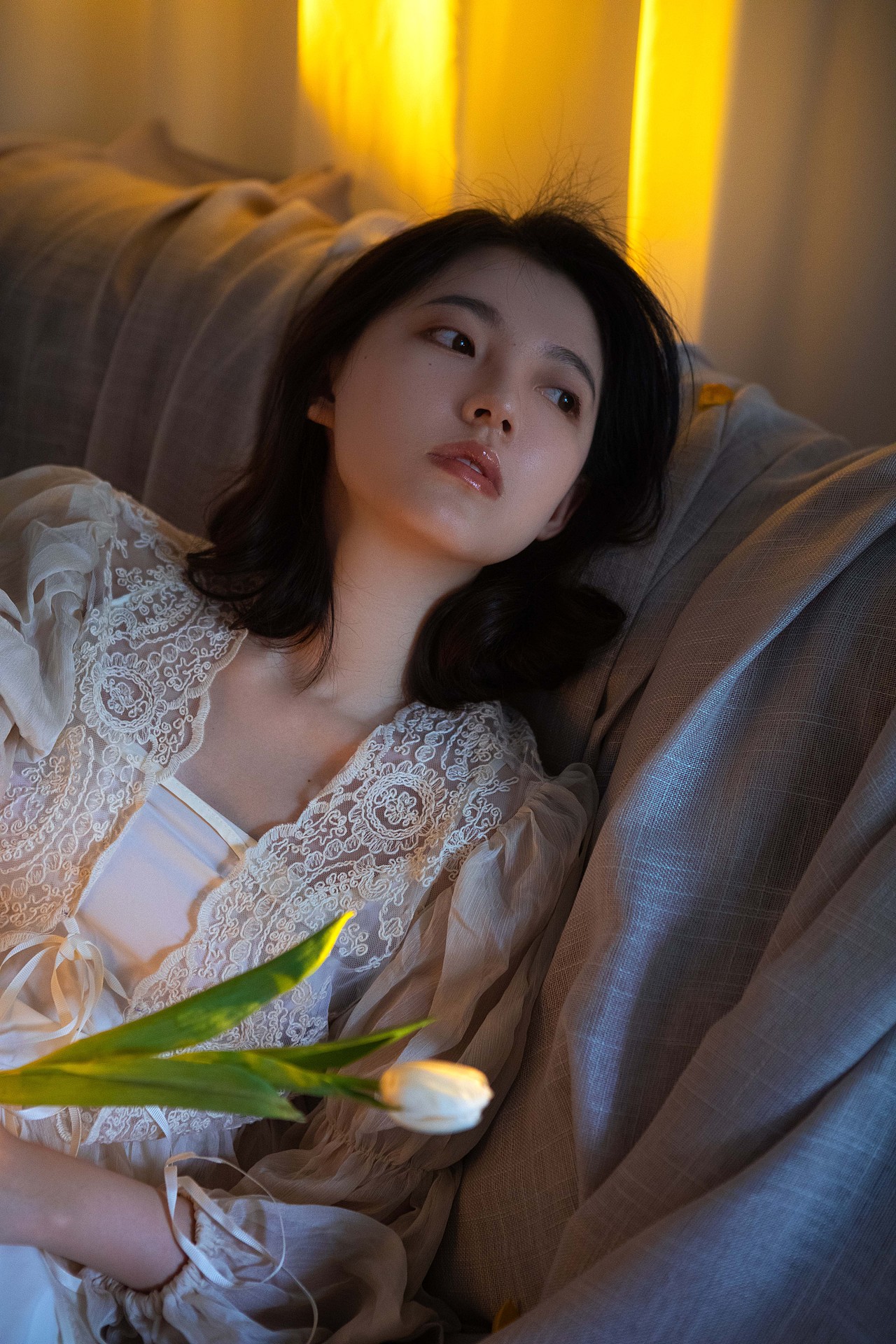 静谧角落（图ZMzQzNzc3Njk2） - 人像摄影 - 站酷设计师张禧芮原创素材 - 站酷ZCOOL