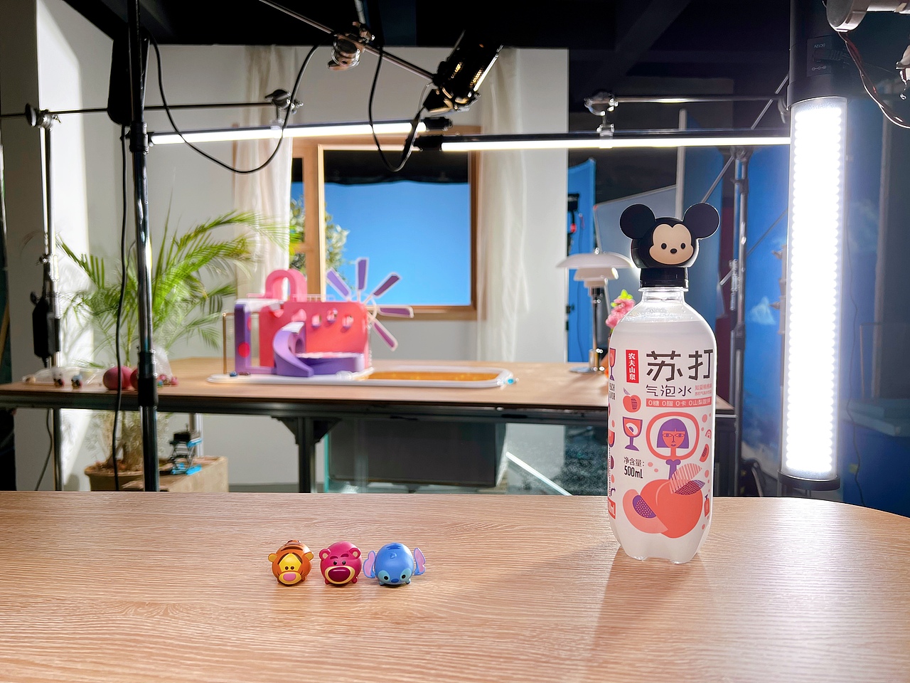 农夫山泉X迪士尼松松:松松瓶盖气泡水玩出夏日新花样