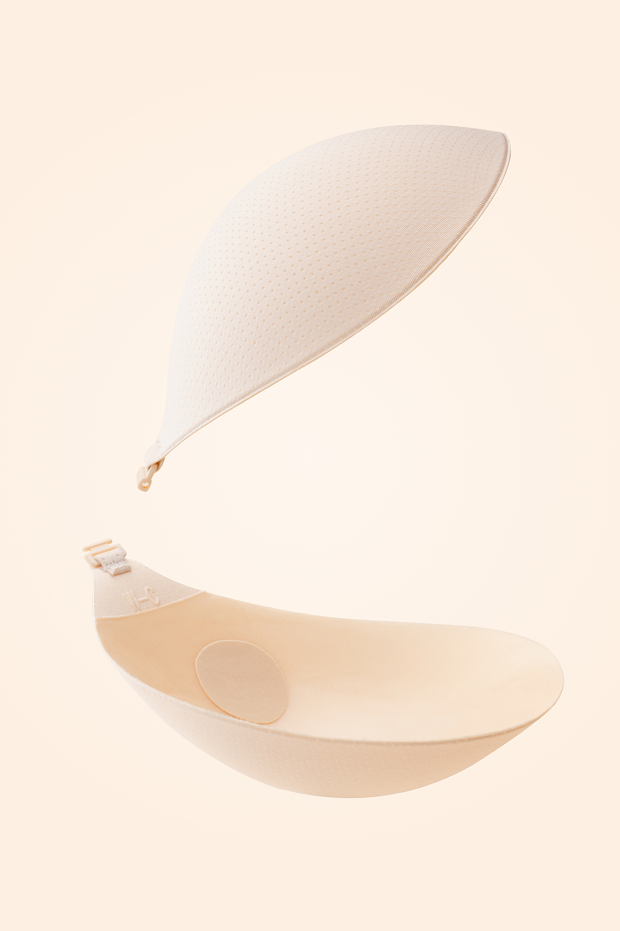 甄内胸贴及内衣，品牌风格静物拍摄