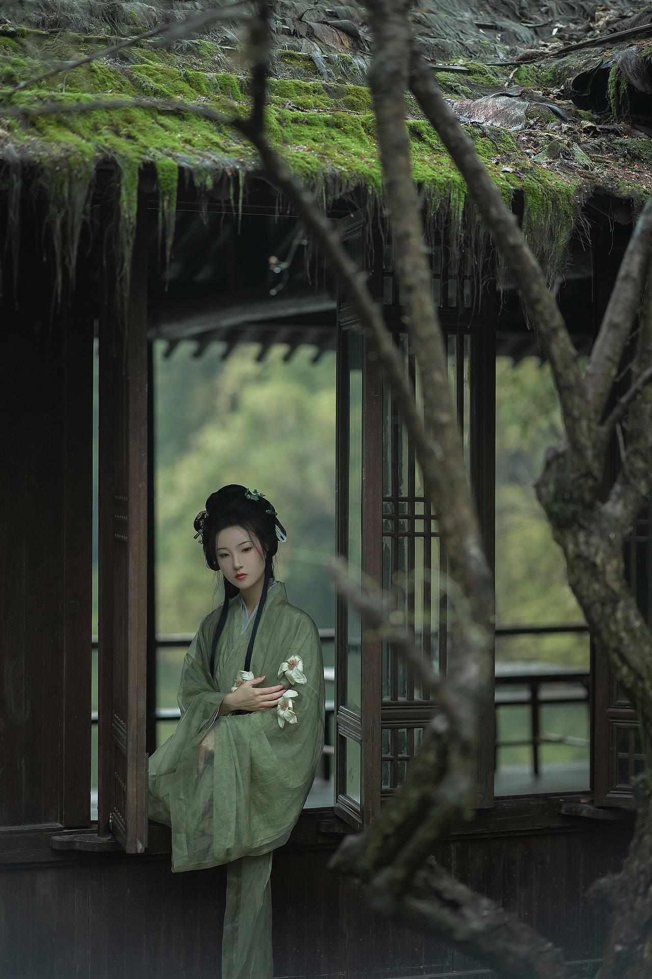 绿意晓声浓