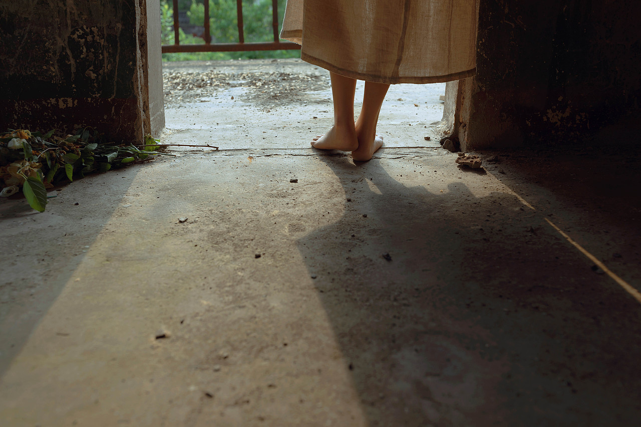 初夏 · 自由（图ZMzA0NzkxMTI4） - 人像摄影 - 站酷设计师Samletter原创素材 - 站酷ZCOOL