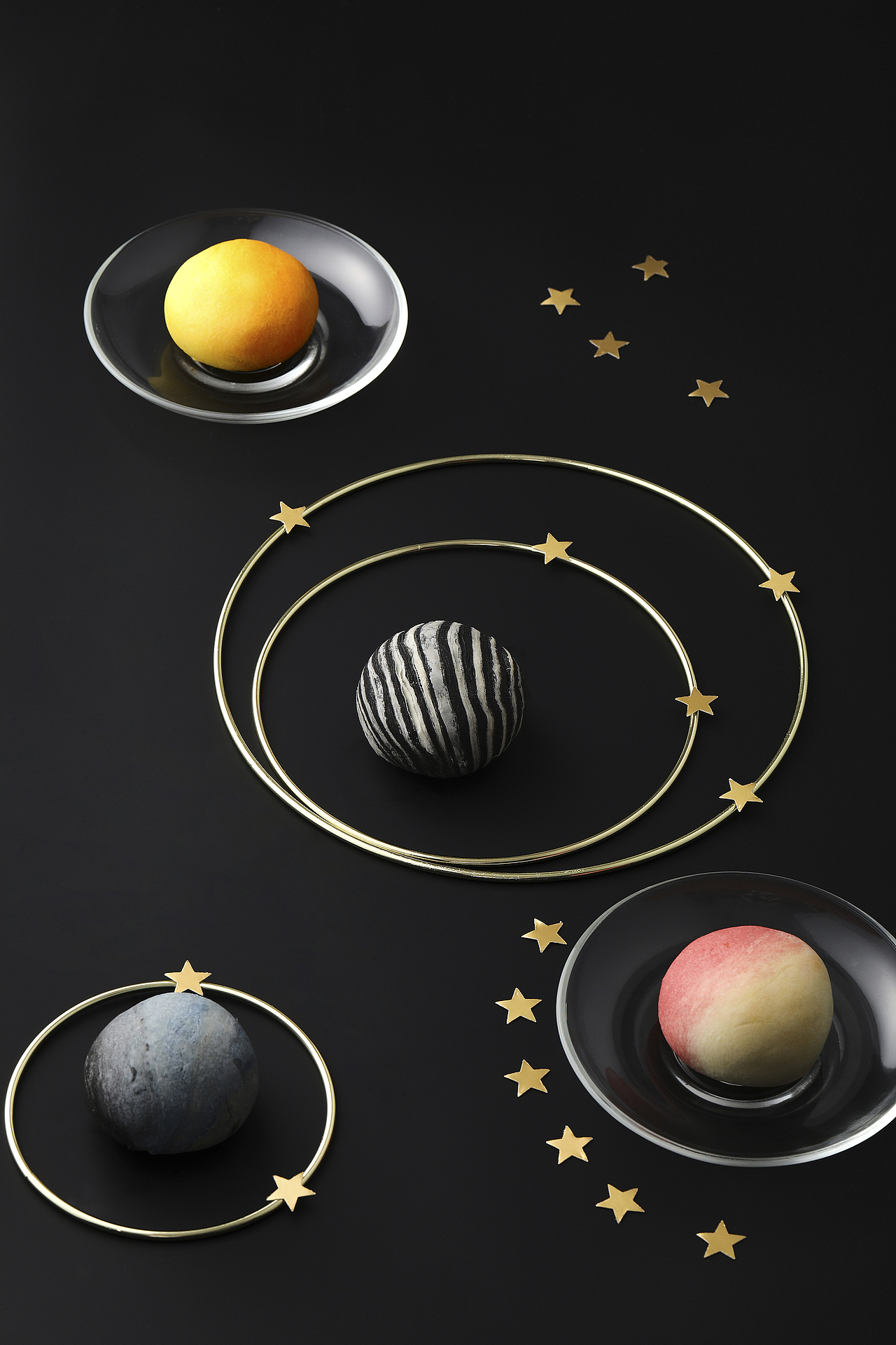 中秋月饼-德曦（图ZMzE1Nzg3NzA4） - 产品摄影 - 站酷设计师摄影师一大斌原创素材 - 站酷ZCOOL