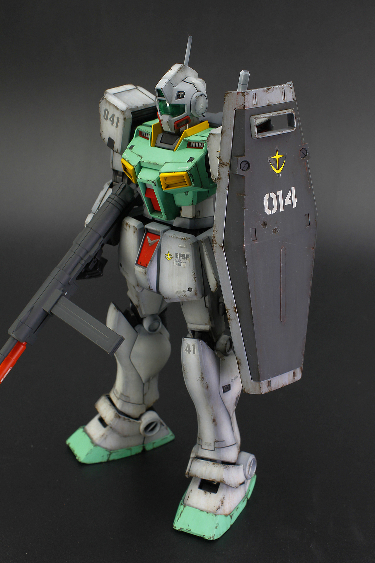来点颜色RGM-79D