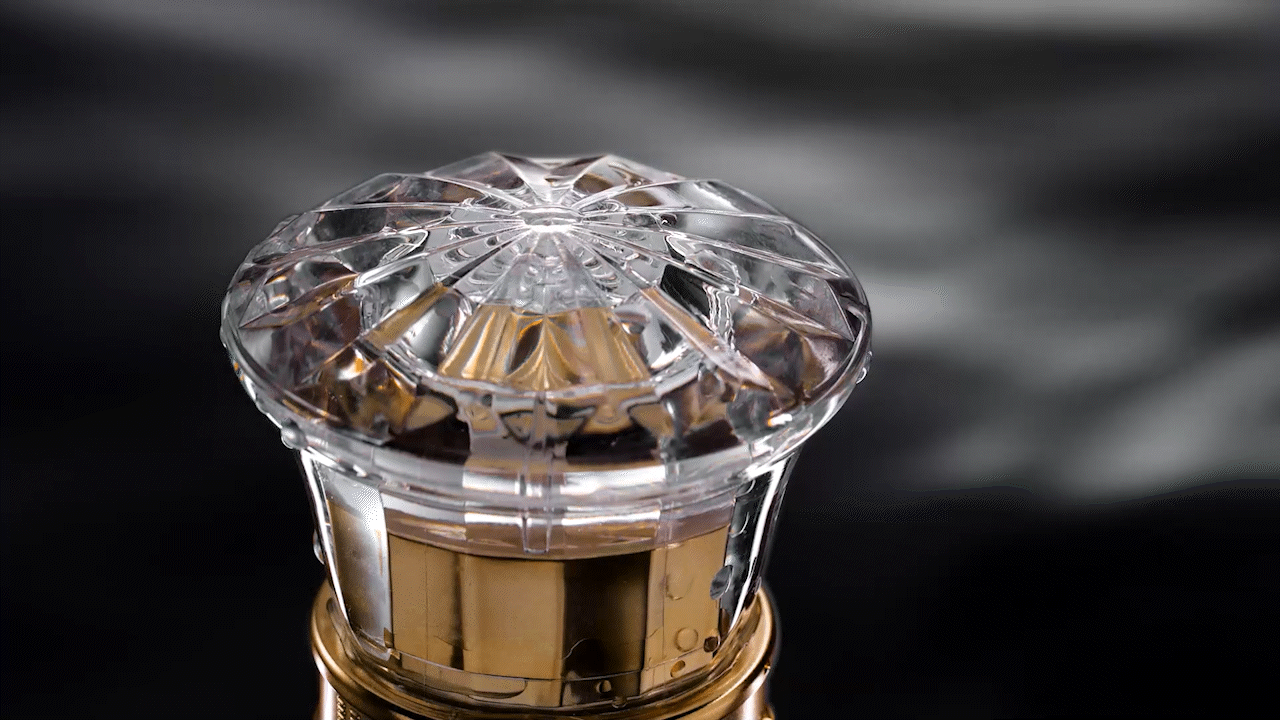 创意视频｜五粮尊福味来×成都蓉知摄白酒产品拍摄（图ZMzQ4ODE5NTE2） - 产品摄影 - 站酷设计师蓉知摄原创素材 - 站酷ZCOOL