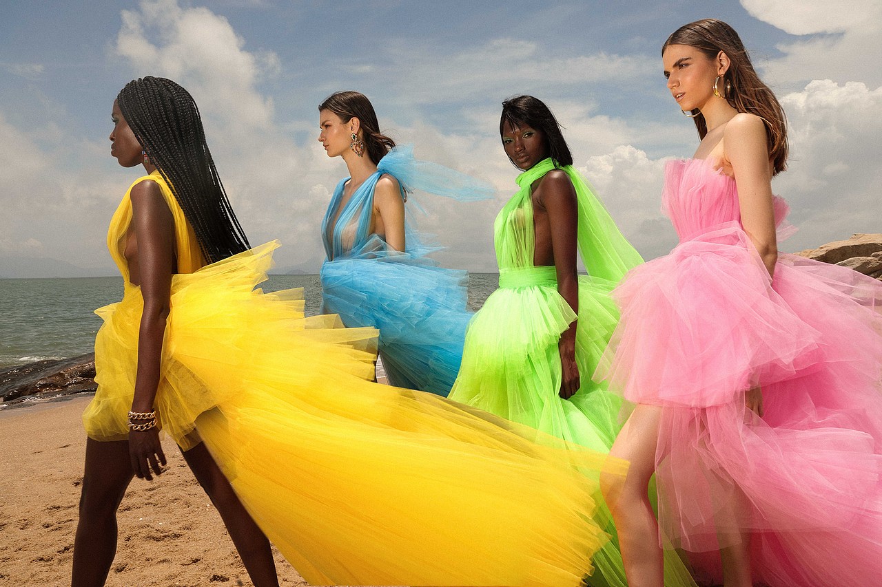 大牌高级女模 度假风拍摄