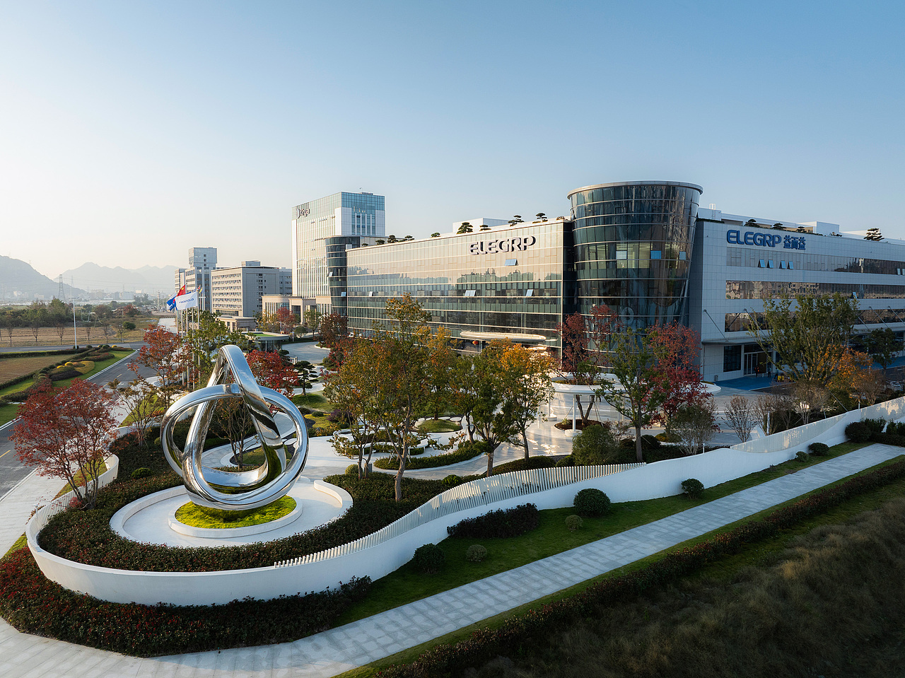 企业建筑景观摄影|苏州益而益集团总部