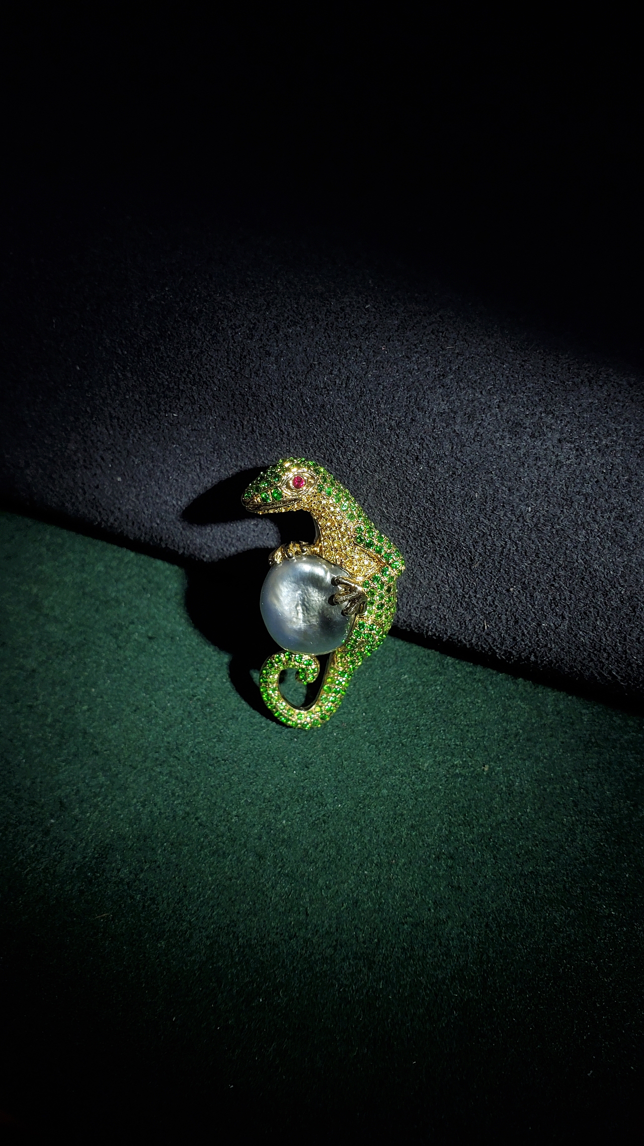 代波军工作室近期巴洛克珍珠作品集