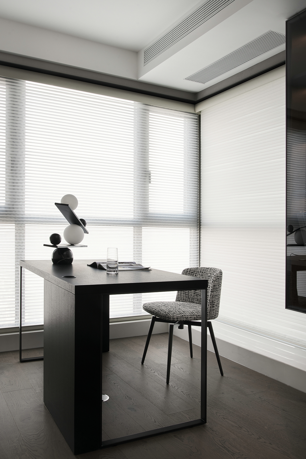 现代黑白灰风格效果图