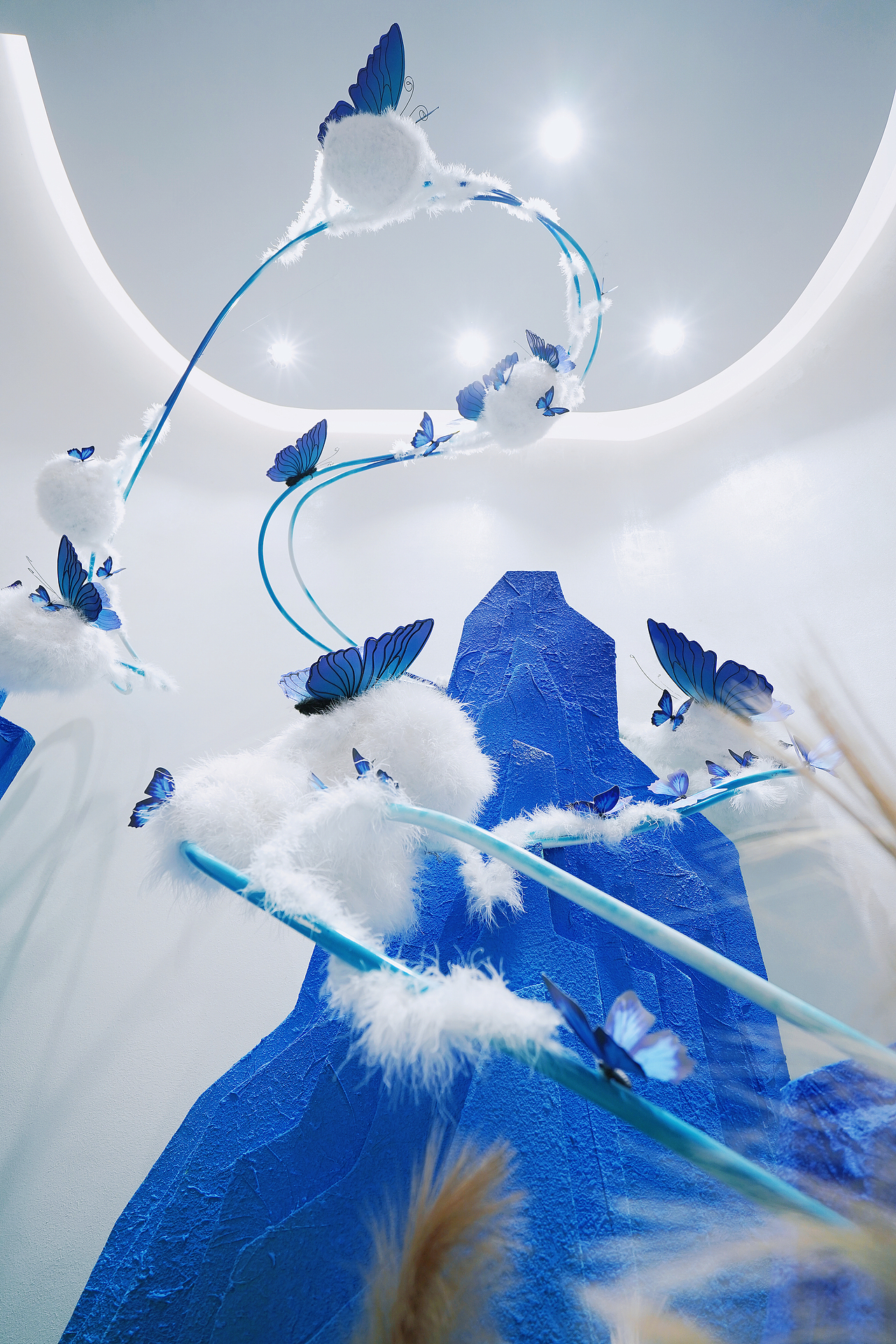 际华园-蝴蝶湾售楼部金蛋区艺术装置（图ZMzIwMTQwODQw） - 展陈设计 - 站酷设计师萌苏花艺原创素材 - 站酷ZCOOL