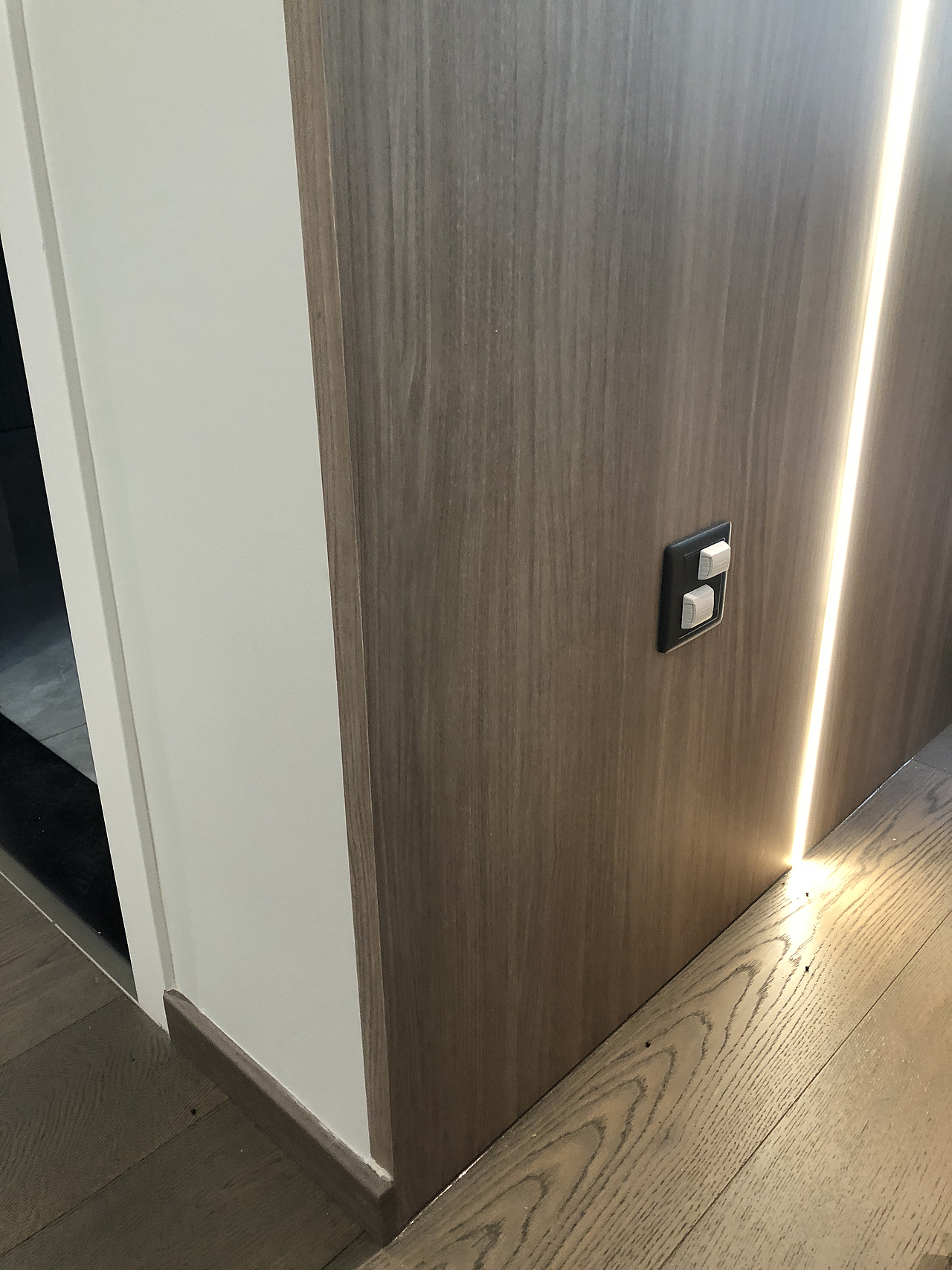 简约木色定制落地