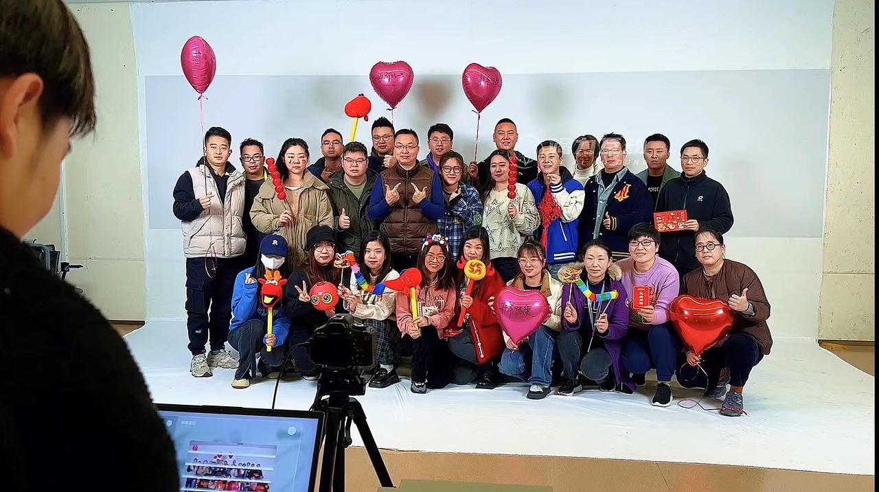 AI抠像别样换景，一瞬定格，十秒打印（图ZMzYyMzc1NzU2） - 产品摄影 - 站酷设计师竭力15726680945原创素材 - 站酷ZCOOL