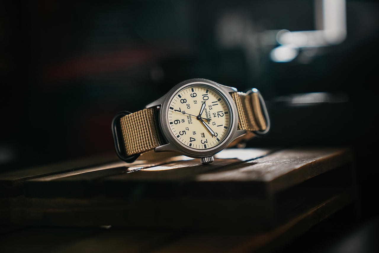 亚马逊 | 美式场景化 X 手表场景图（图ZMzMzNTI0ODY4） - 产品摄影 - 站酷设计师摄影师HOLO原创素材 - 站酷ZCOOL