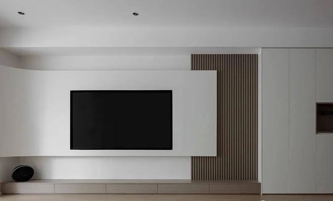 103㎡素净之家,优化布局,感受通透的“自然呼吸感”~