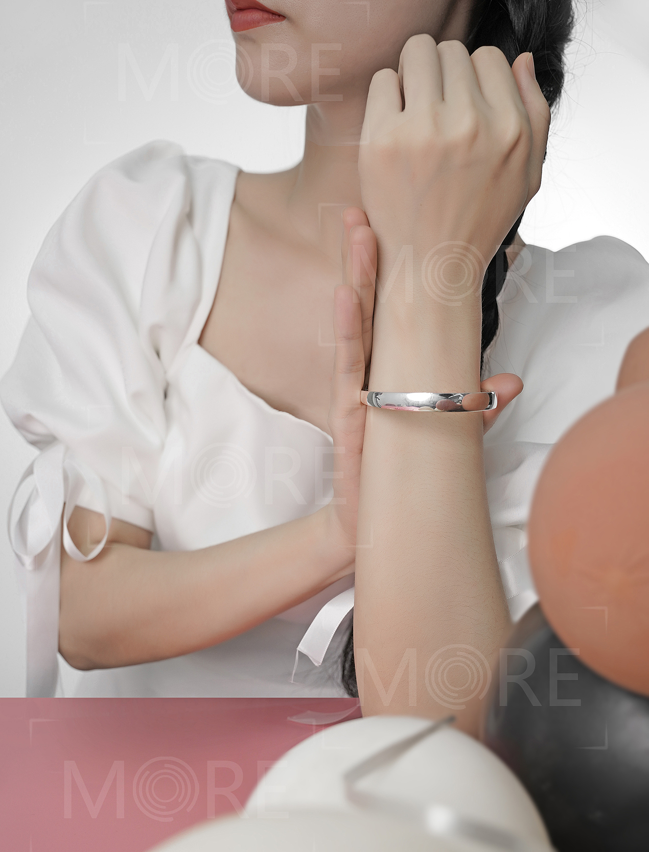 手鐲拍攝（圖ZMzA2NzU2Mjg0） - 產(chǎn)品攝影 - 站酷設(shè)計(jì)師茉香4溢原創(chuàng)素材 - 站酷ZCOOL