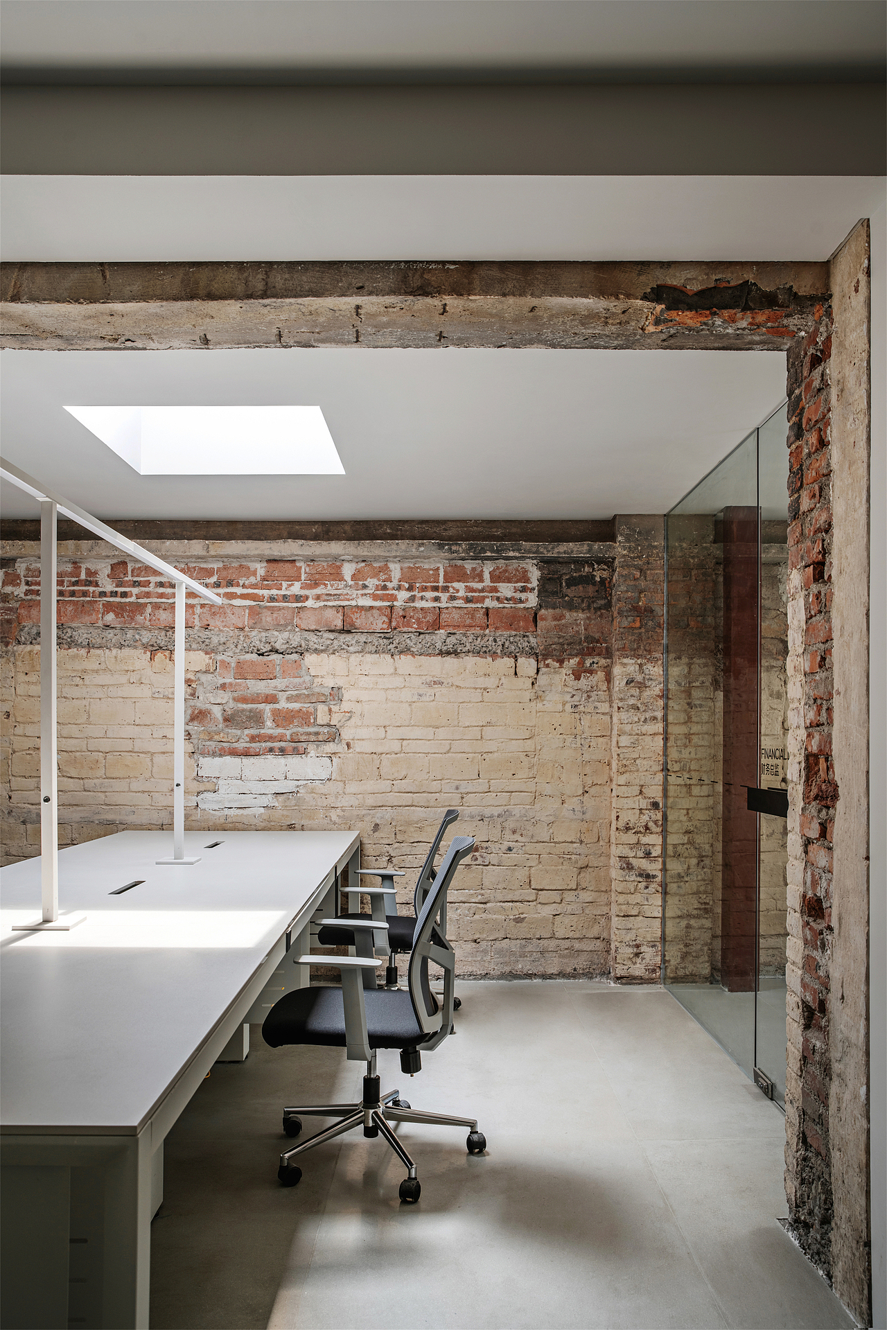 LEW丨厂房改造丨卫浴美学空间（图ZMzAwMjgxNTk2） - 商业空间设计 - 站酷设计师里与外创意原创素材 - 站酷ZCOOL