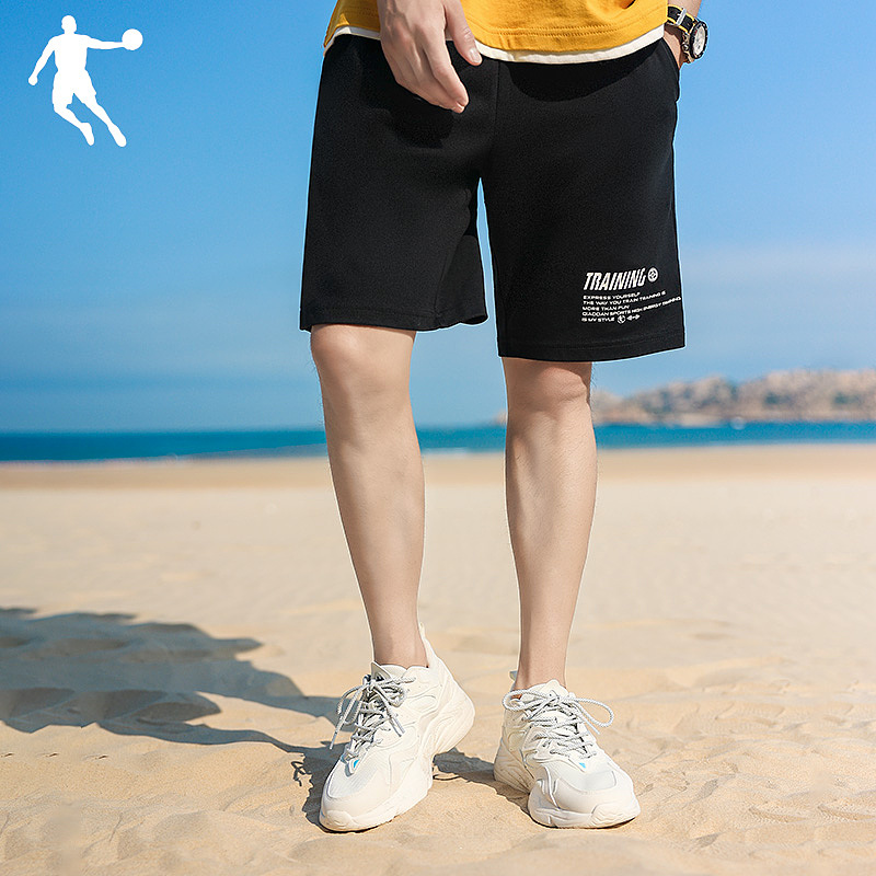 【详情】【修图】一组休闲运动短裤外景和详情（图ZMzAxMzg1NTg4） - 电商 - 站酷设计师MISSCHENDESIGN原创素材 - 站酷ZCOOL