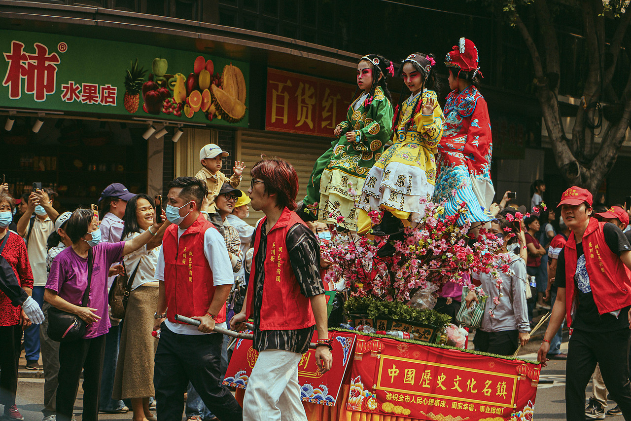 【城市街拍VOL.13】仁威北帝诞（图ZMzY2NTI0NzIw） - 人文/纪实摄影 - 站酷设计师阿蚁街头摄影原创素材 - 站酷ZCOOL