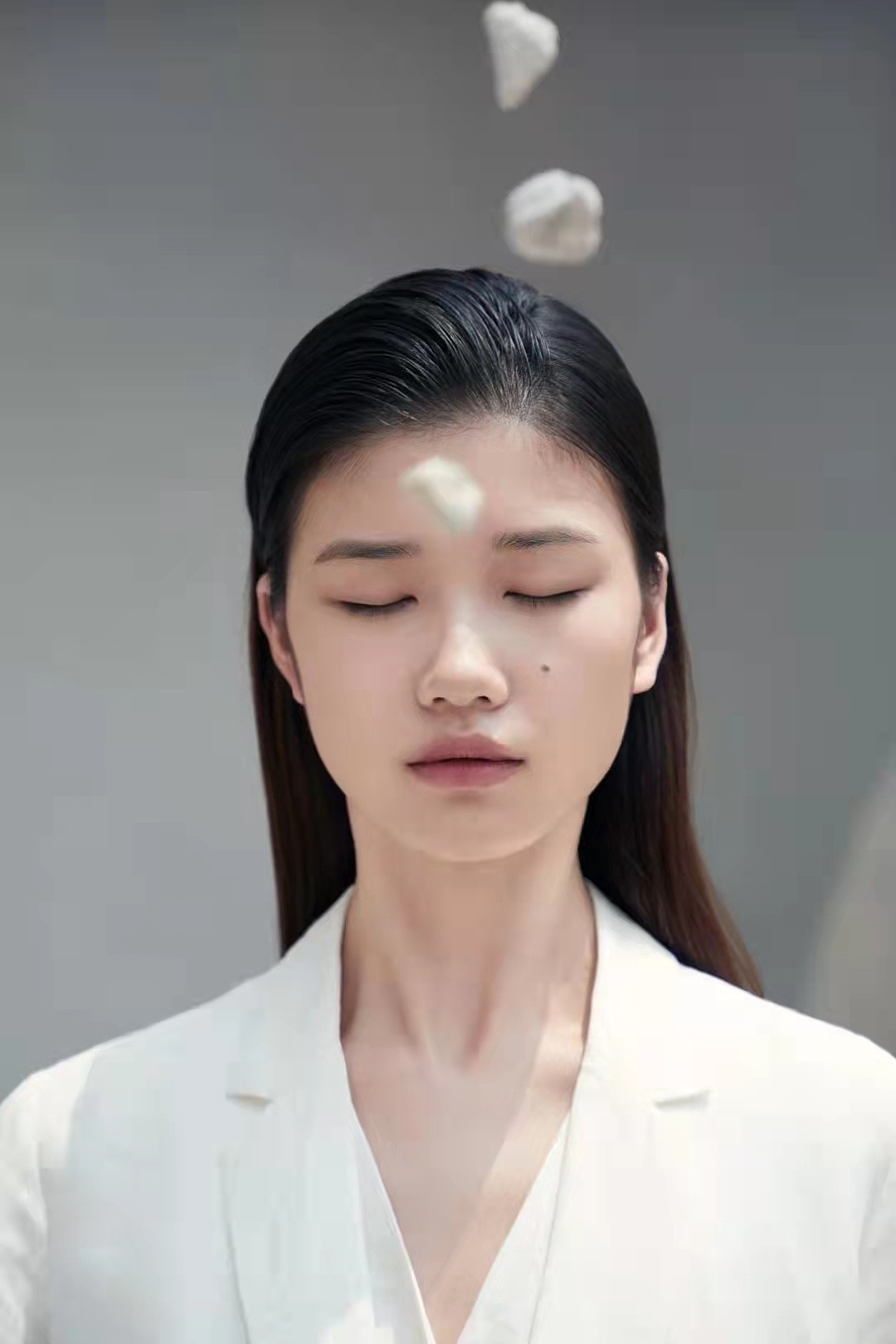 女装拍摄作品（图ZMzAwMTM5OTQ4） - 时尚/艺术摄影 - 站酷设计师Y3stduio原创素材 - 站酷ZCOOL