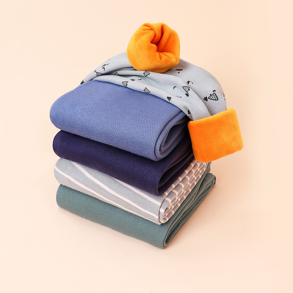 兒童保暖褲 靜物產(chǎn)品拍攝（圖ZMzIxMDczMTUy） - 產(chǎn)品攝影 - 站酷設(shè)計師wow視覺原創(chuàng)素材 - 站酷ZCOOL