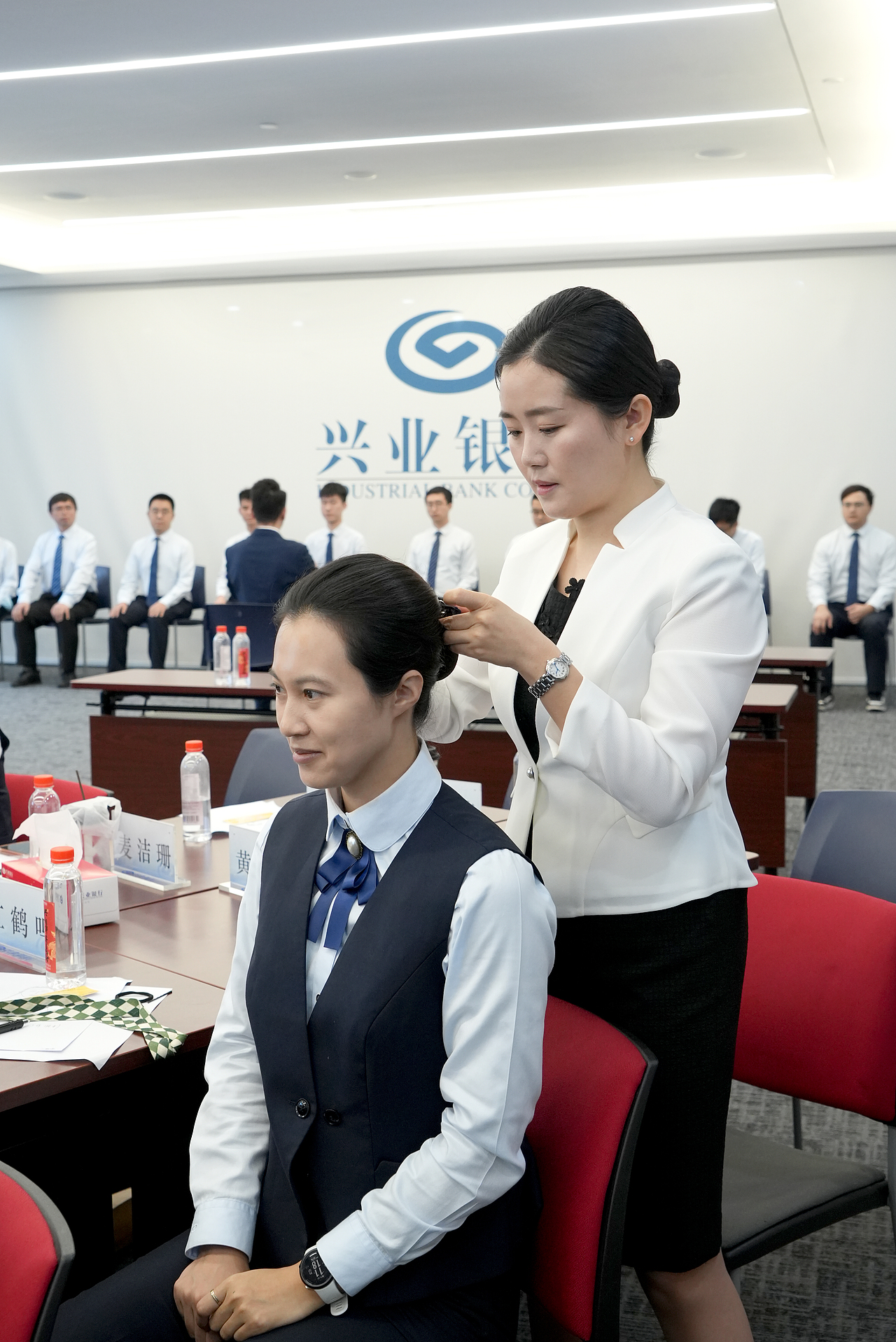 兴业银行礼仪培训拍摄