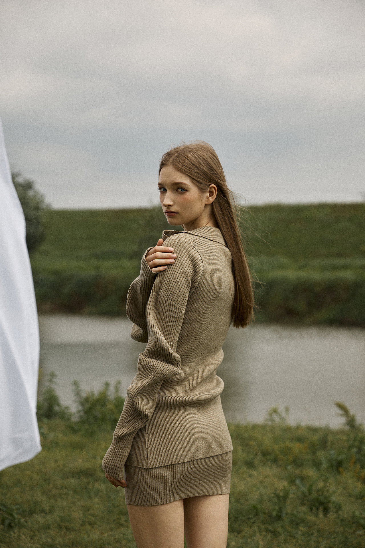 跨越400公里的女装创作