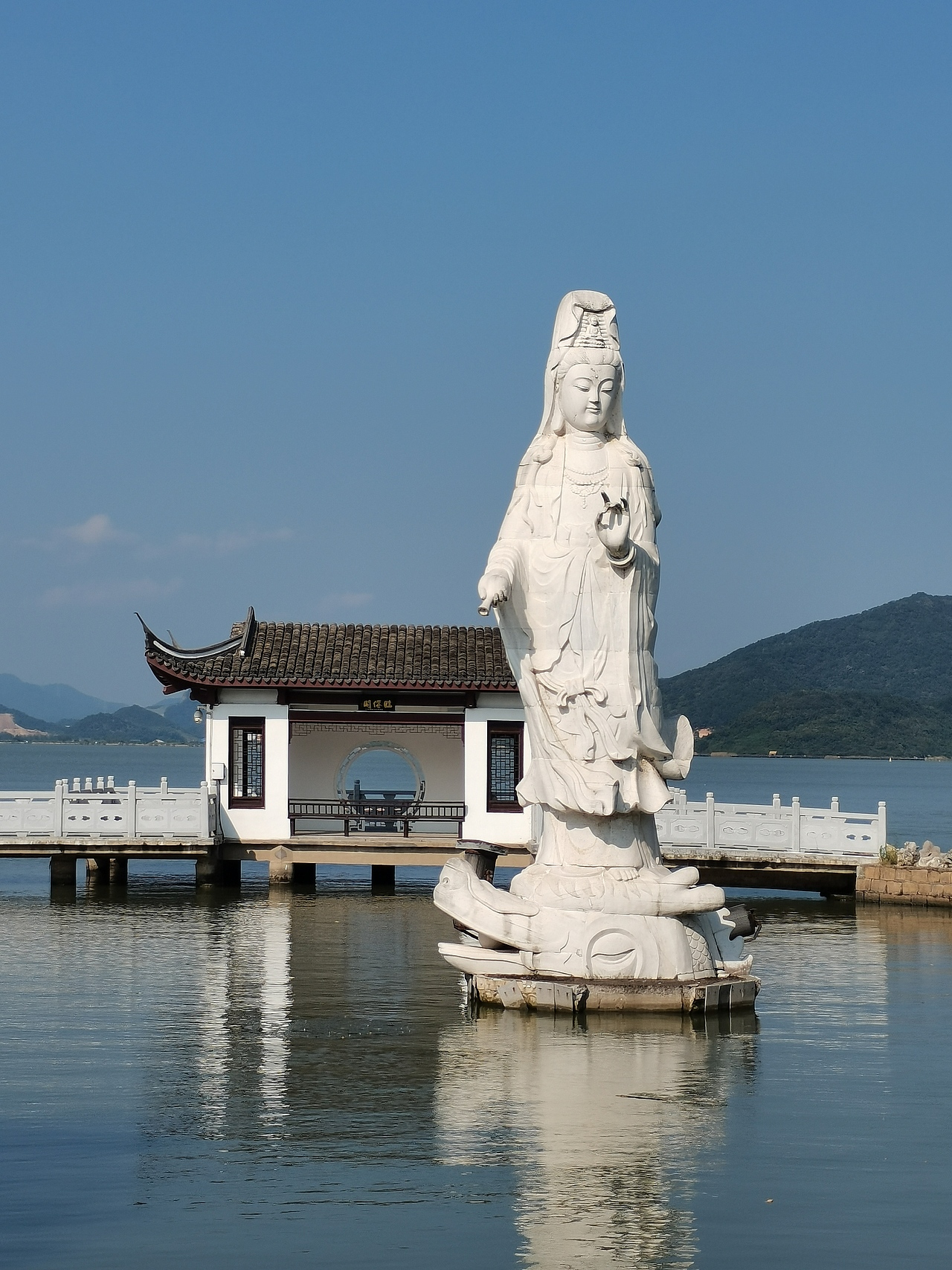 攝影作品【藍(lán)天白云】（圖ZMzUyMjY2ODU2） - 風(fēng)光攝影 - 站酷設(shè)計(jì)師沉溺于假象1原創(chuàng)素材 - 站酷ZCOOL