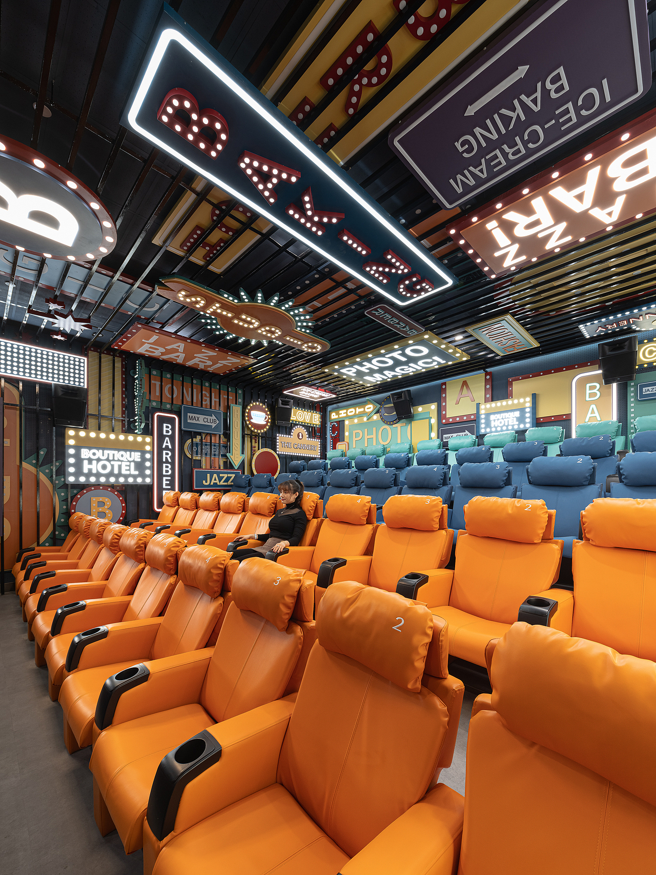 唯想国际丨 西安斐波影院（图ZMzQ3Mzc2MzE2） - 商业空间设计 - 站酷设计师李想_唯想国际原创素材 - 站酷ZCOOL