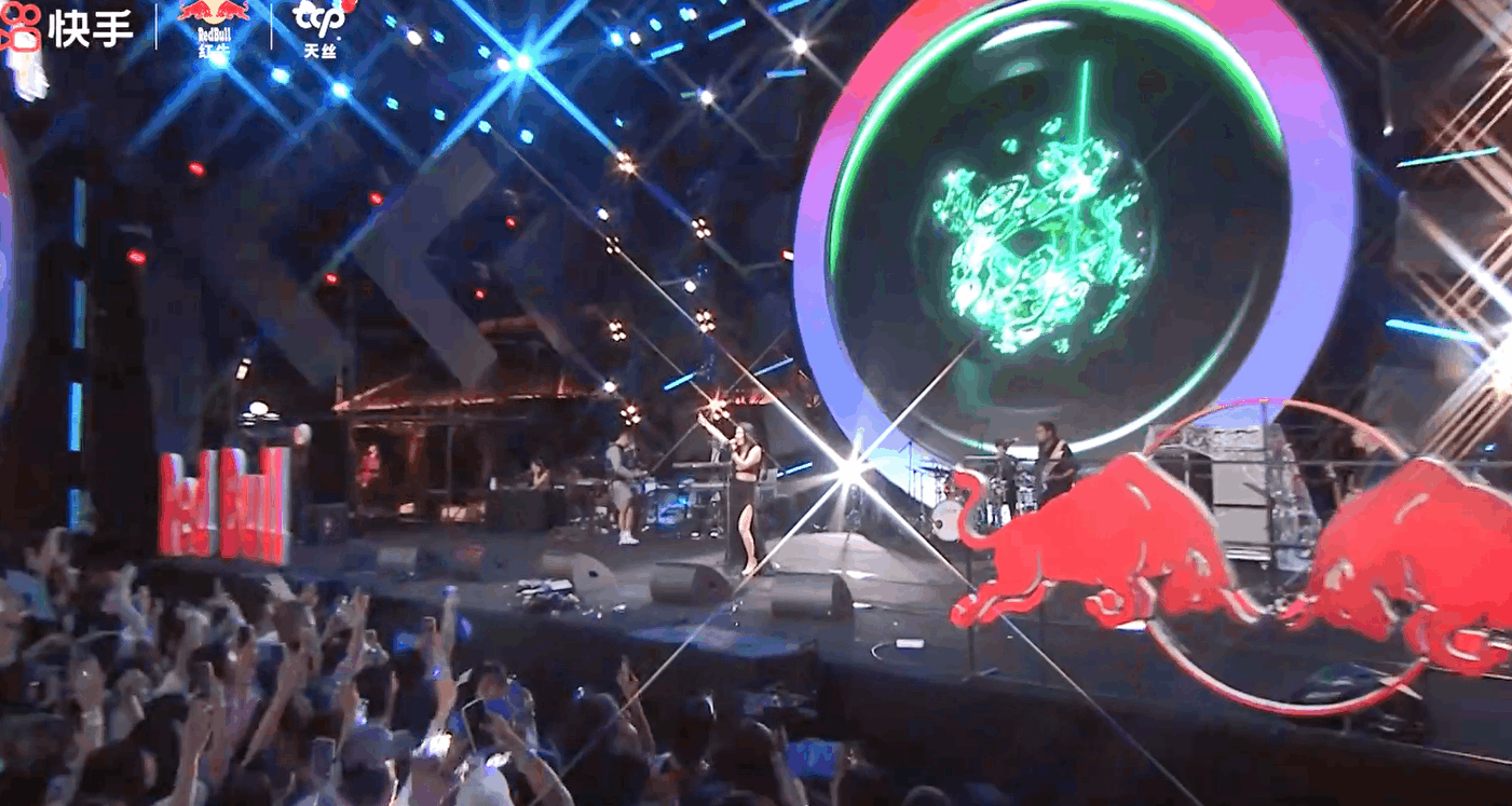 YINGSTUDIO |雪碧x TIA袁娅维音乐节舞台视觉艺术VJ（图ZMzUwNTM1NTky） - 动画/影视 - 站酷设计师影工作室数字视觉原创素材 - 站酷ZCOOL