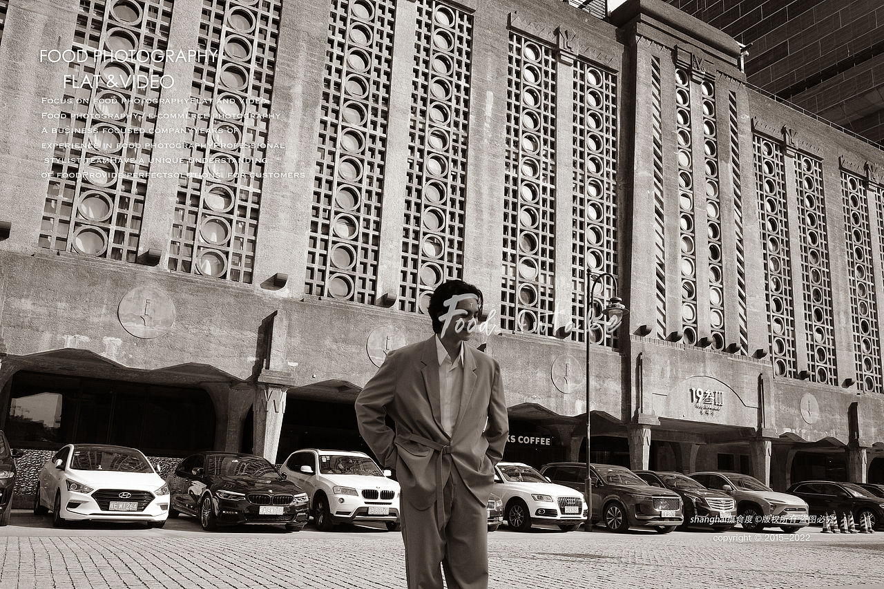 一组人像随性拍摄-暗调-黑白-情绪