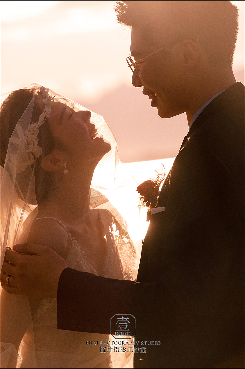 在北京，轻松拍出山顶电影氛围感婚纱照！（图ZMzE4ODgwMTc2） - 人像摄影 - 站酷设计师壹HOME摄影工作室原创素材 - 站酷ZCOOL