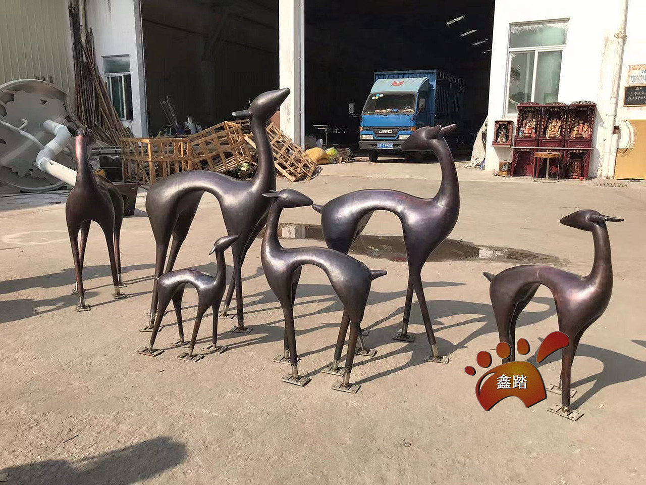 园艺景观不锈钢鹿群雕塑 不锈钢小鹿多样式