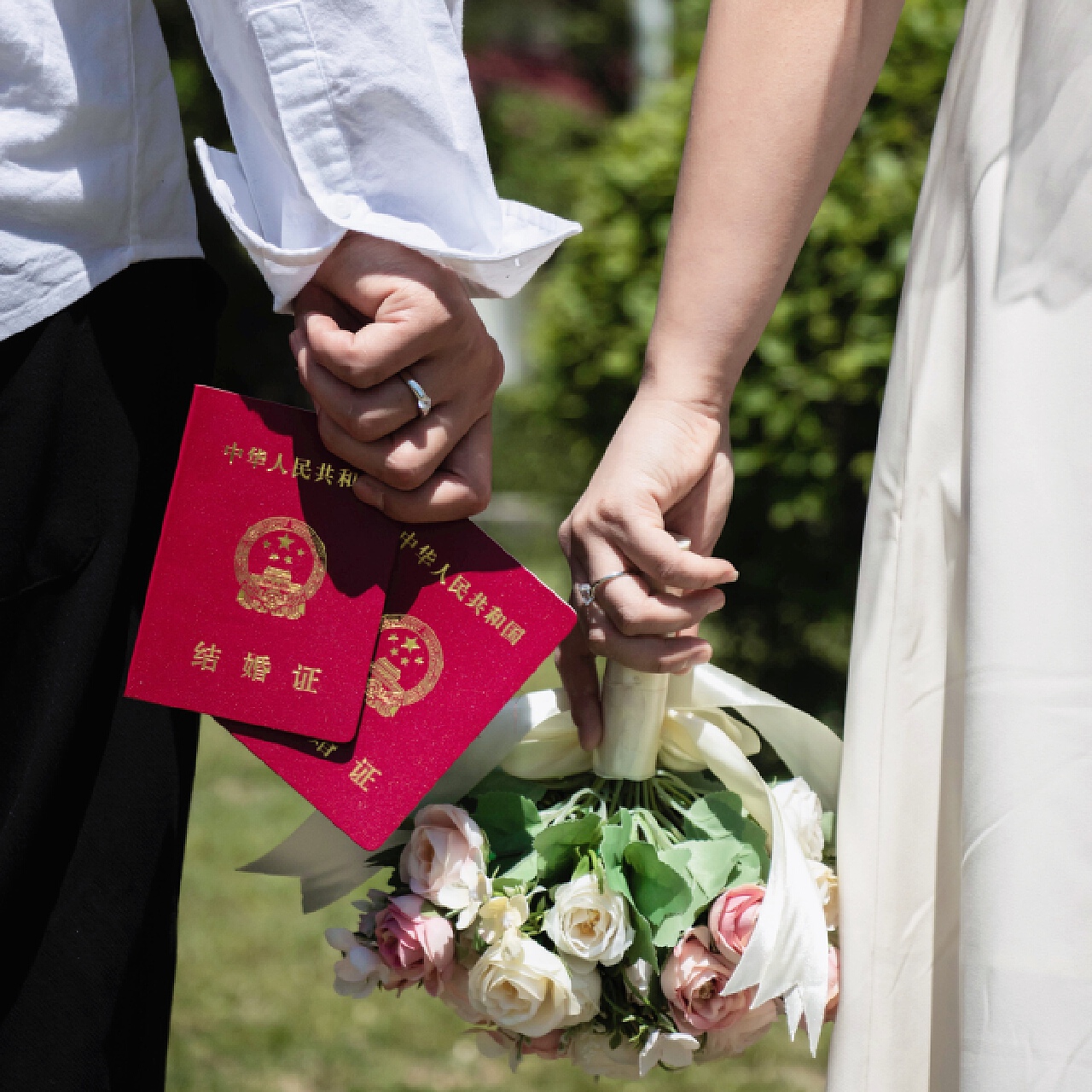 七夕节郑州共有1225对新人喜领结婚证 比起“520”少了一半多-大河新闻