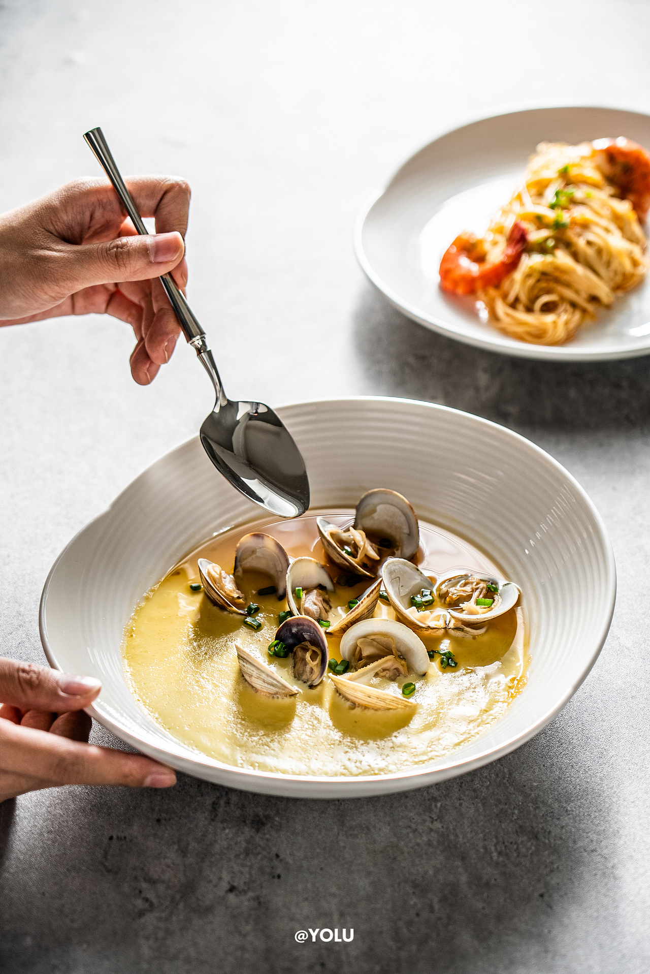 黑白西餐盘美食摄影（图ZMzQwNjA3MTA4） - 产品摄影 - 站酷设计师有鹿摄影视觉YOLU原创素材 - 站酷ZCOOL