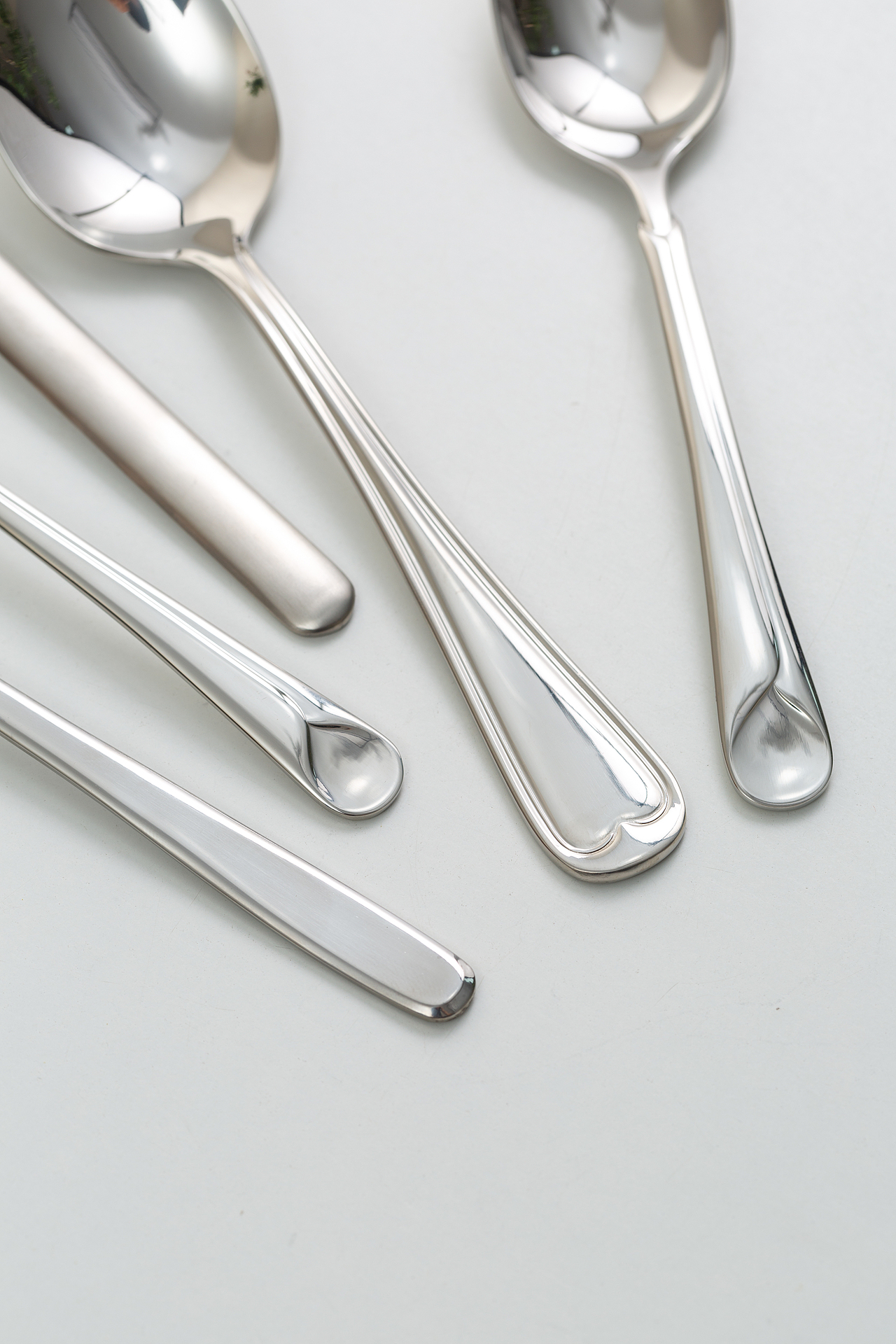 餐具和食品，《有点好看又有点难看》（图ZMzcwMTc4NTYw） - 产品摄影 - 站酷设计师北极超甜虾原创素材 - 站酷ZCOOL