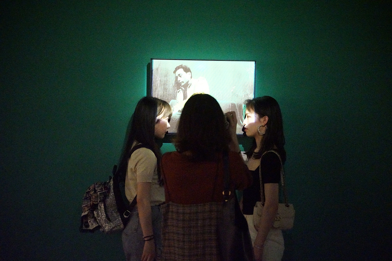 谢子龙影像艺术馆（图ZMjk2NTQwMzIw） - 环境/建筑摄影 - 站酷设计师君不见1026原创素材 - 站酷ZCOOL